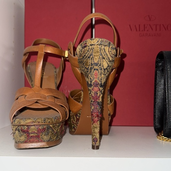 Ysl heels - Picture 2 of 8